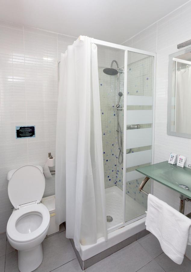 Easy Sants By Bossh! (adults Only) * Barcelone